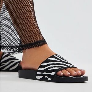 Fashion Nova Black and White Zebra Sandals NWOT